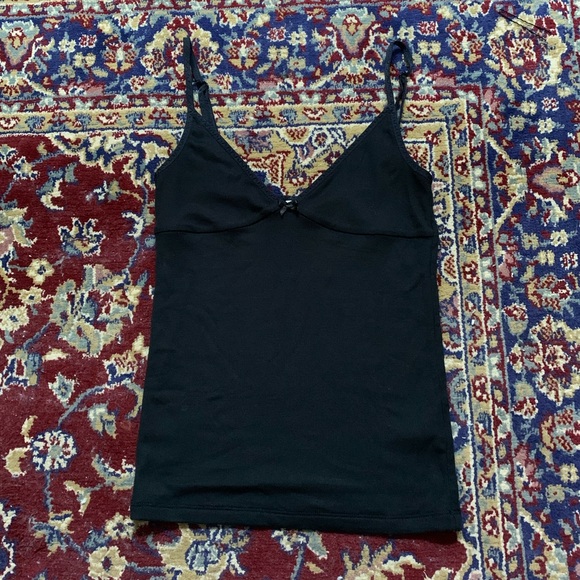 Aritzia sargasso tank by Sunday Best - Picture 1 of 3